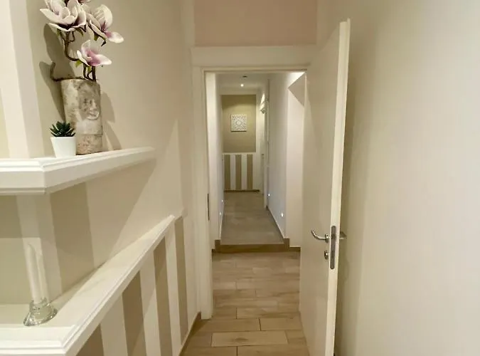 Lovely Nights - Luxury