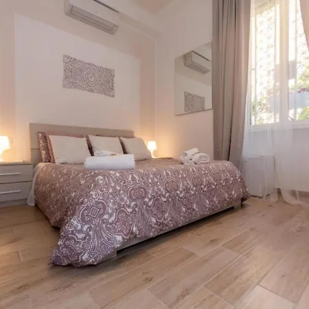 Lovely Nights - Luxury Guest house